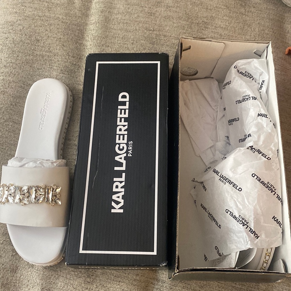 Size 10 Karl Largerfeld embellished slides